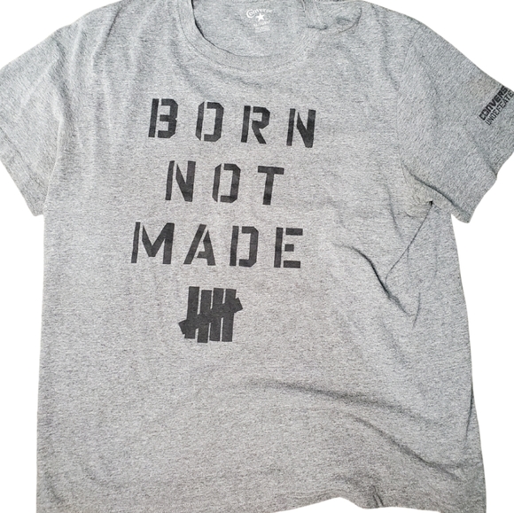 Converse x Undefeated Tee - Picture 1 of 3